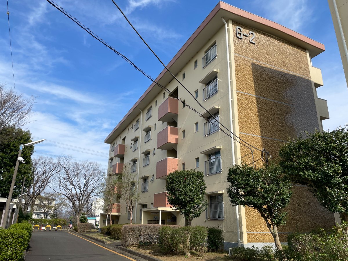 松が谷団地6－2号棟